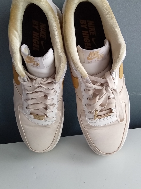 Nike Air Force 1 Men’s Athletic Shoes in Cream‎ and Gold main image 11